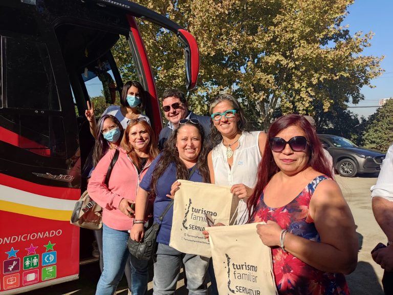 Sernatur anuncia 1500 viajes con subsidio estatal  exclusivos para mujeres