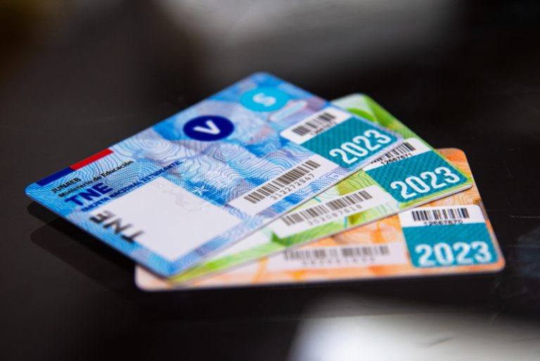 Mineduc llama a estudiantes a revalidar la TNE 2023 antes del 31 de mayo