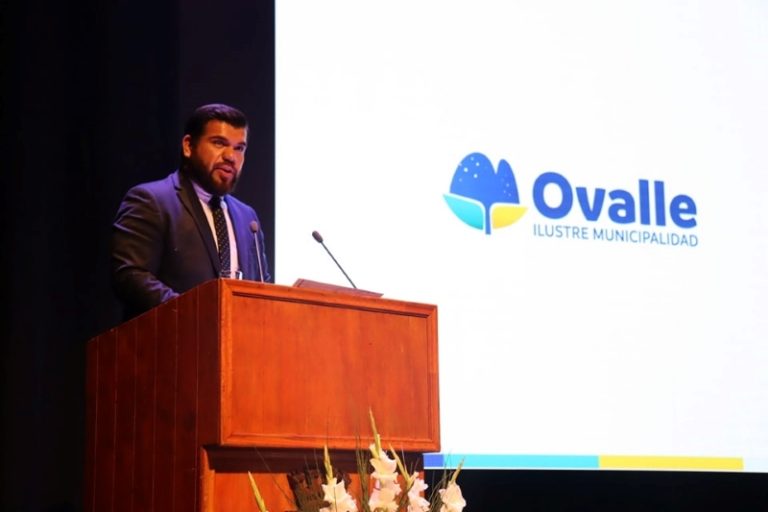 Oficina de la Mujer y Oficina de las Caletas pesqueras serán implementadas por el municipio ovallino