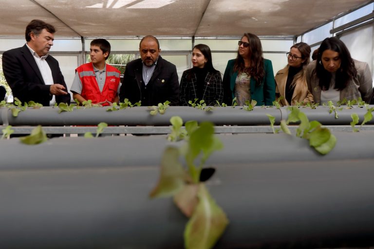 Ministerios firman convenio para potenciar la educación técnico-profesional en las zonas rurales