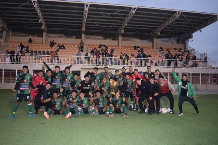 CSD Ovalle vence a Simón Bolívar en una épica remonta