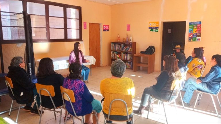 Invitan a riohurtadinas a talleres de crecimiento personal para mujeres