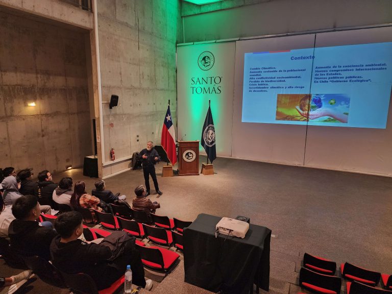 Estudiantes conocen problemáticas socioambientales de la región de Coquimbo