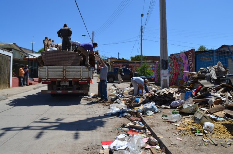 Sectores urbanos y rurales serán favorecidos con el operativo de basura histórica en Ovalle