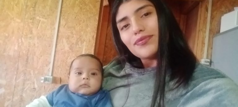 Una luz de esperanza: Bebé trasladado al Hospital de Coquimbo volvió a Chiloé junto a su madre