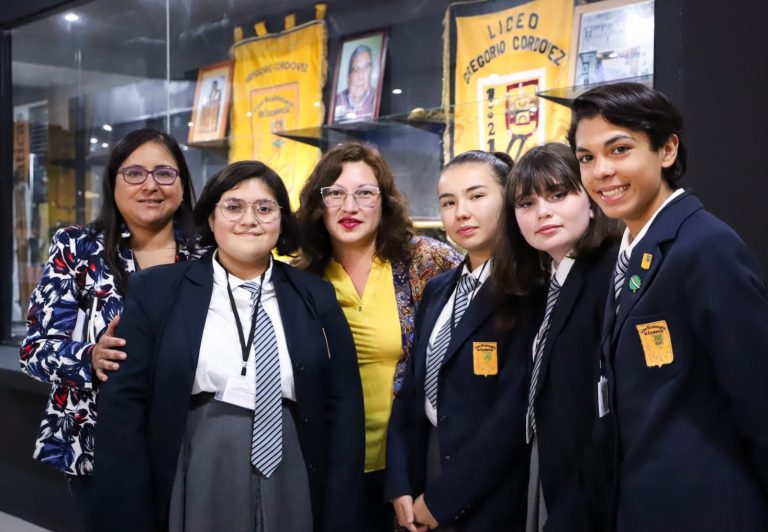 Se encuentran abiertas las postulaciones para sumarse al programa de Liceos Bicentenario