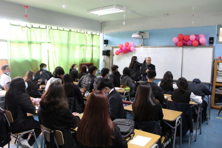 Establecimientos educacionales de Ovalle se destacan a nivel comunal en la prueba SIMCE