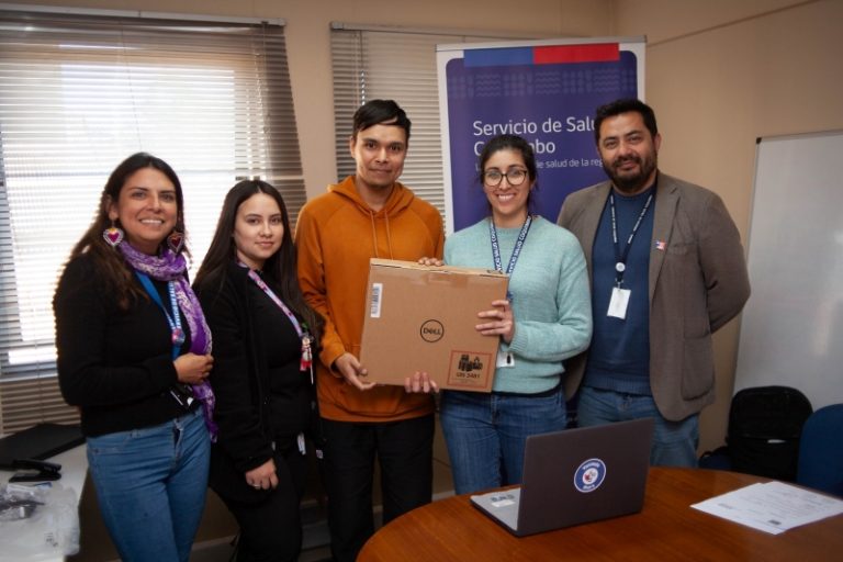 Refuerzan la vacunación en los Centros de Atención Primaria con nuevos notebooks