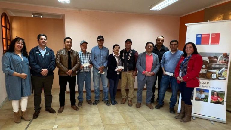 Pequeños productores de uva pisquera y nogales afectados por heladas reciben más de 20 millones en idemnizaciones