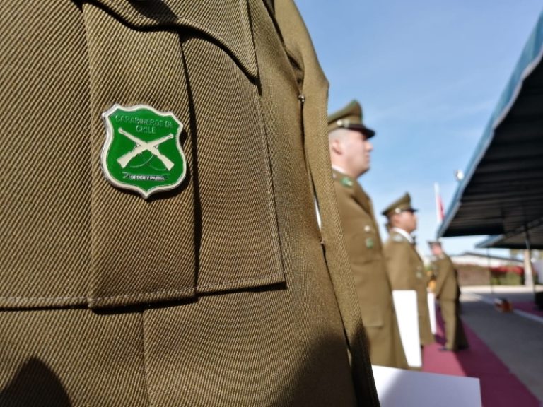 ¿Buscas trabajo? Carabineros abre cupos para personal administrativo