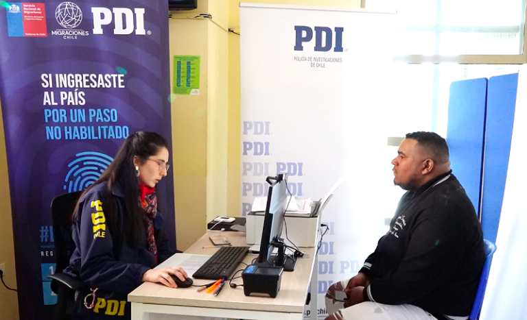 Servicio de Migraciones y PDI inician empadronamiento biométrico a extranjeros