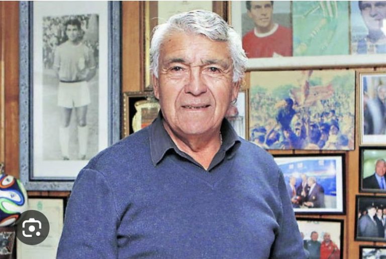 Triste noticia para el futbol nacional: Fallece destacado entrenador nacional José Sulantay Silva