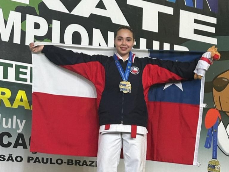 Karatekas ovallinos obtienen primeros lugares en Panamericano de Brasil