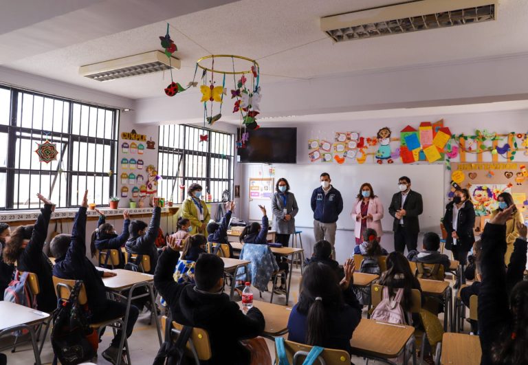 67 establecimientos de la región recibirán apoyo prioritario en Matemática