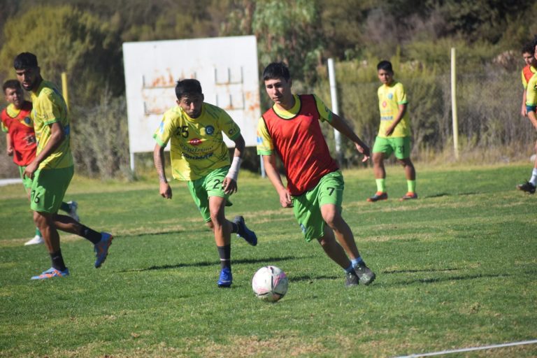 Club Social y Deportivo Ovalle defenderá el liderato en casa