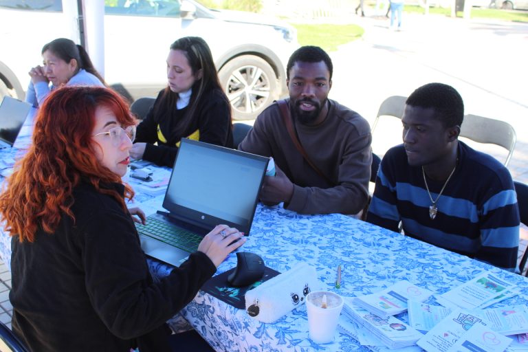 Realizan operativo social y legal para población migrante en Ovalle