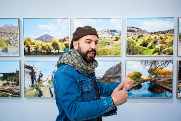 Fotógrafos limarinos se reúnen para pensar futuros posibles desde la fotografía contemporánea