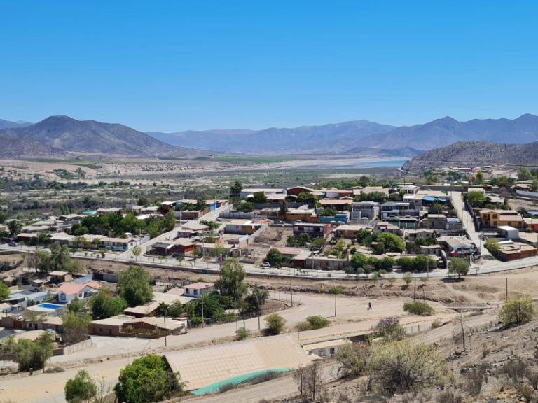 Más de mil hogares beneficiados con renovación de redes de Aguas del Valle en Monte Patria