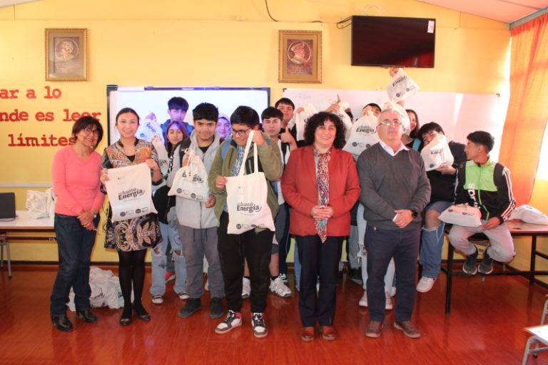 Estudiantes de Combarbalá se convierten en embajadores de la eficiencia energética