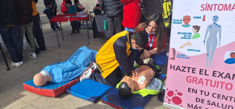 Realizan feria informativa sobre cuidados del corazón en Ovalle