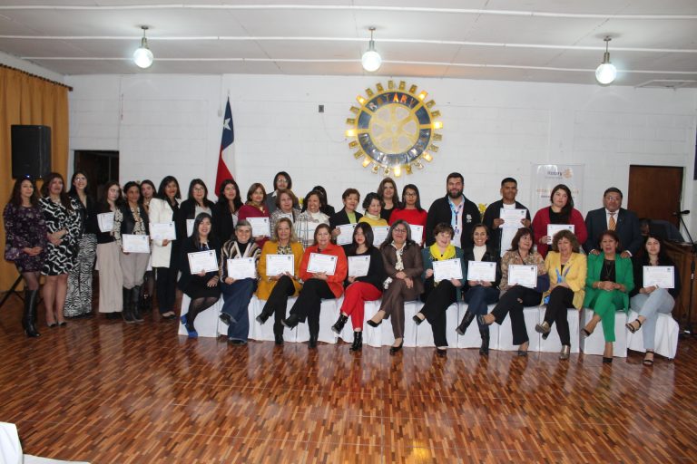 Más de 60 personas participaron en primer periodo de talleres gratuitos de inglés