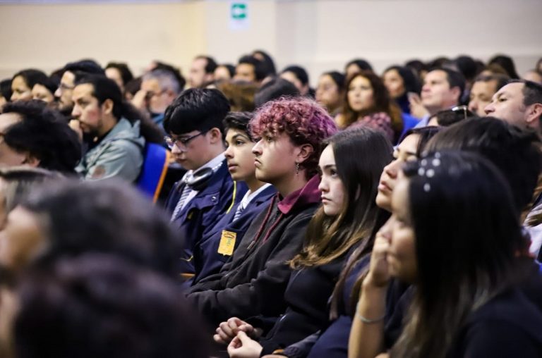 Mineduc extiende proceso participativo por Congreso Pedagógico y Curricular hasta el 30 de septiembre