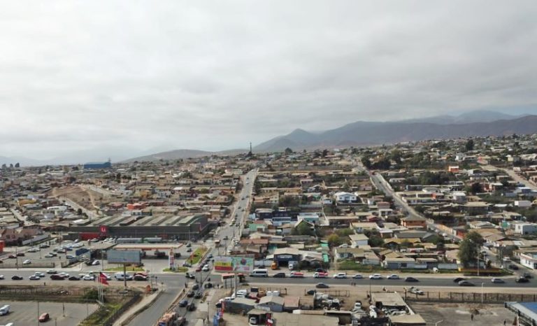 Aguas del Valle inicia segunda etapa de renovación de redes de agua potable en sector Las Compañías