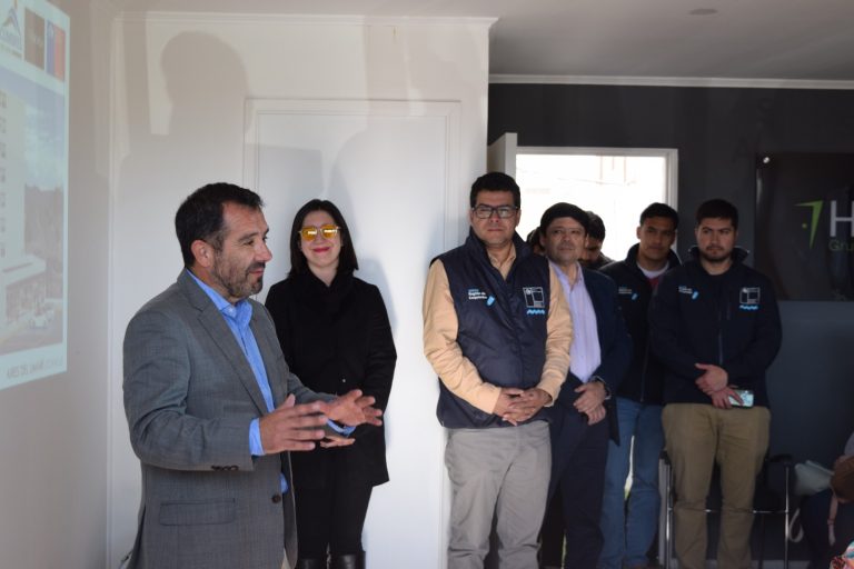 Familias beneficiadas visitan obras de Condominio con Integración Social en Ovalle