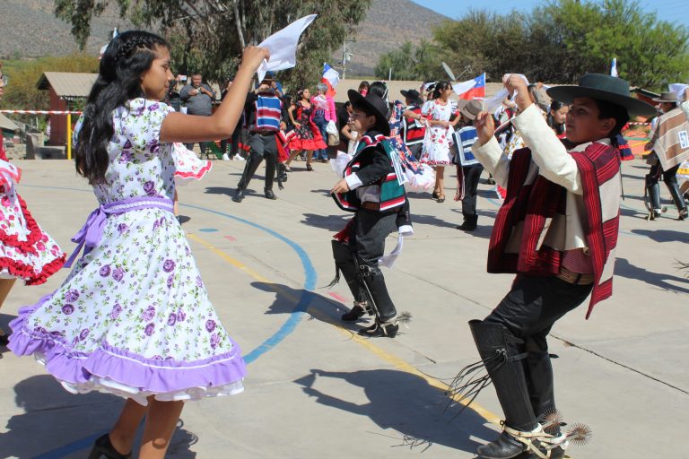 Con éxito se realizó XVII Encuentro Intercomunal Rural de Cueca en Ovalle