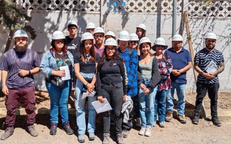 Estudiantes de Ingeniería en Agronomía visitan planta tratamiento de aguas servidas de Sotaquí