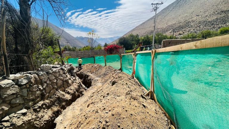 Aguas del Valle invierte más de $290 millones en renovación de redes en Peralillo