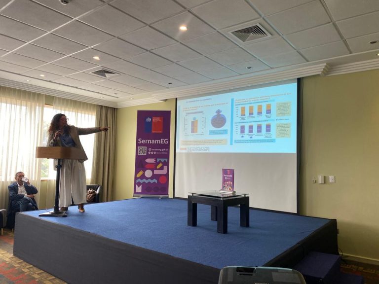 Generan encuentro para promover la inserción de mujeres en áreas tradicionalmente masculinizadas