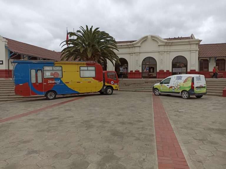 Difunden fondos concursables para incrementar cantidad de bibliomóviles para el Limarí
