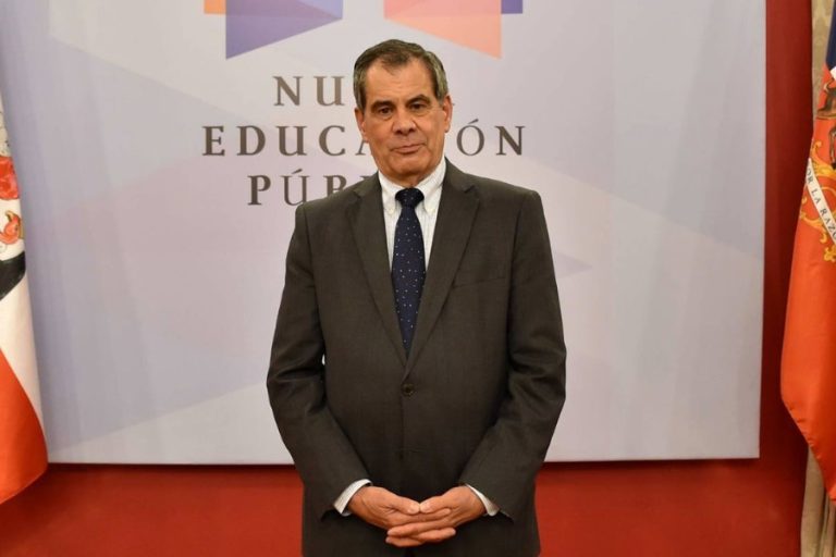 Presidente Gabriel Boric nombra a Rodrigo Egaña como director de la Dirección de Educación Pública  