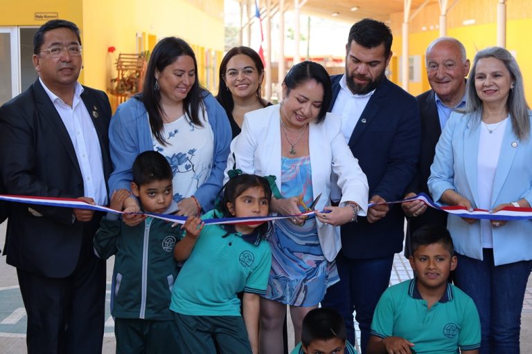 Inauguran colegio de educación especial “Yungay” de Ovalle 
