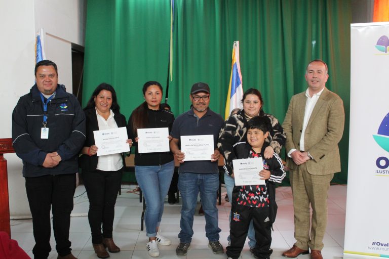 Locatarios de la Feria Modelo se capacitan para mejorar sus negocios