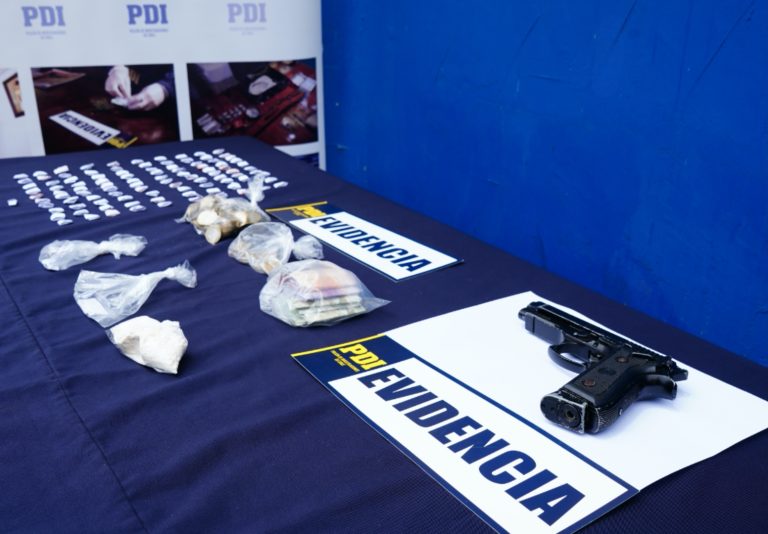 PDI detiene a pareja en su domicilio por venta de cocaína base en sector las compañías en La Serena