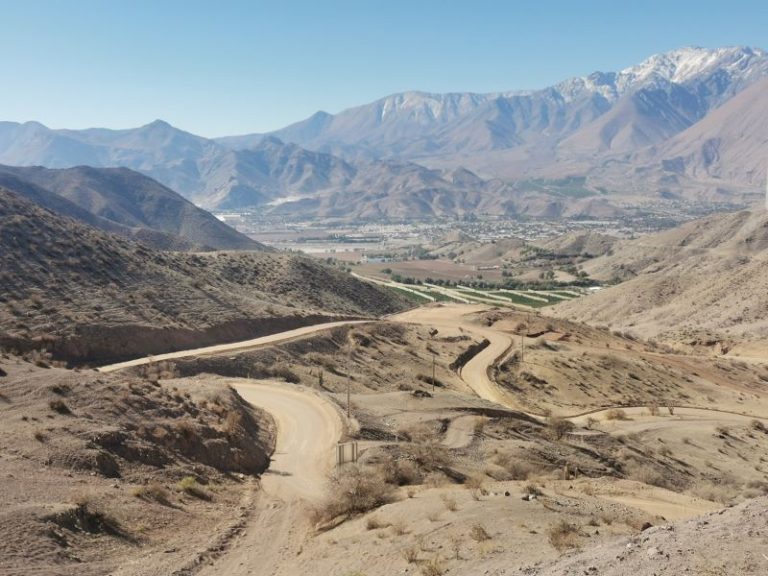 MOP inicia licitación para pavimentación del primer tramo de la Ruta Antakari por más de 2.120 millones de pesos