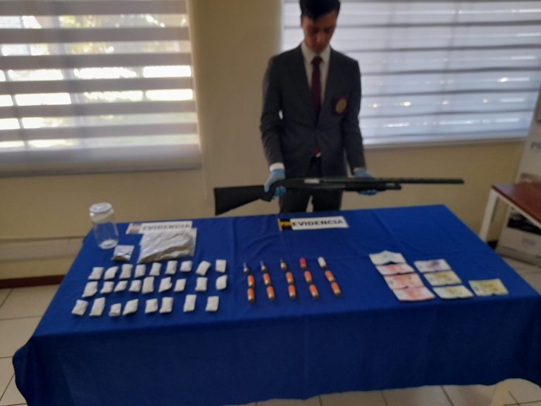 PDI identifica y detiene a involucrados en robo con violencia que afectó a una familia de salamanca