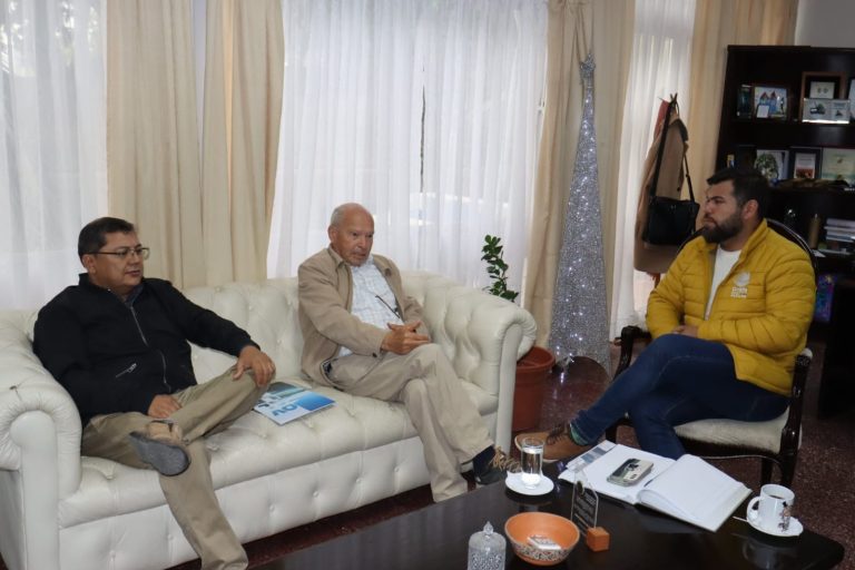 Alcalde de Ovalle se reúne con presidente de la Junta de Vigilancia del Río Limarí