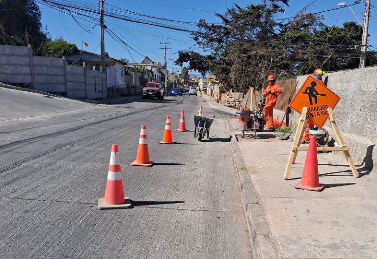 Aguas del Valle invierte $110 millones en renovación de redes en la Parte Alta de Coquimbo