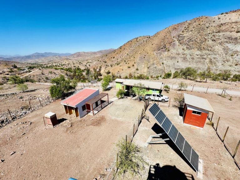 Realizan visita a obras de mantenimiento en escuela de Piedras Bonitas en Monte Patria