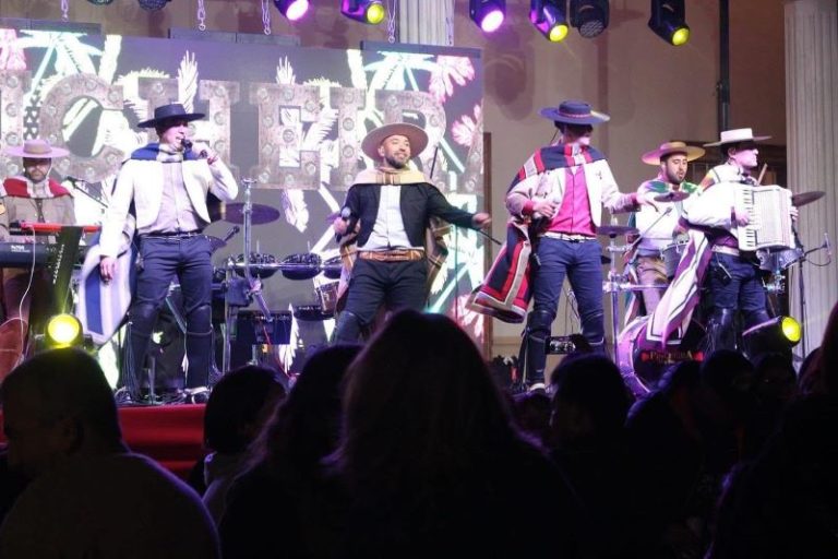 Los Pincheiras del Sur y Grupo Fantasía animarán la Feria Costumbrista de Río Hurtado