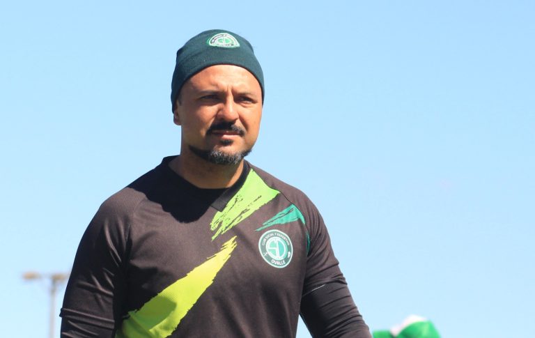 Club Social y Deportivo Ovalle informa salida de su director técnico