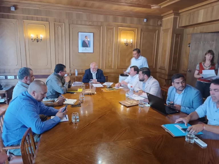 Logran compromiso del Ministerio de Vivienda para proyectos de Infraestructura Vial que descongestionará la ciudad