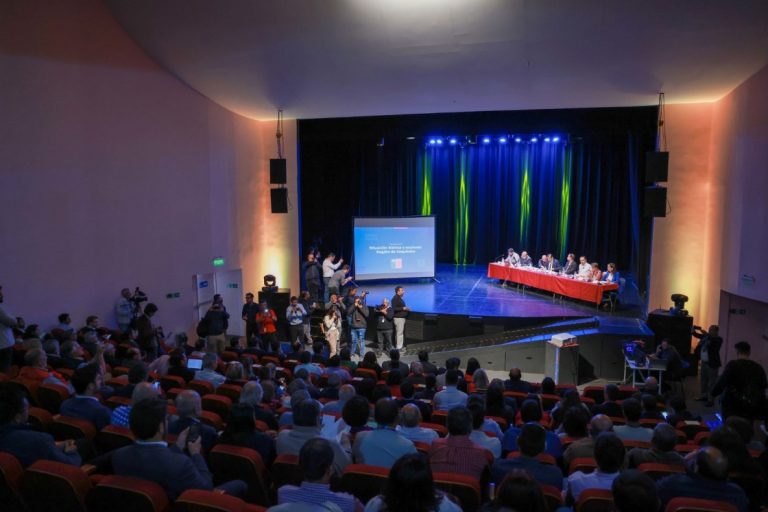 Ministra López en Comisión de Recursos Hídricos celebrada en Ovalle