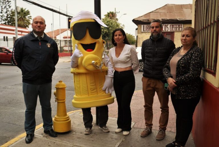 Aguas del Valle, Bomberos y dirigentes vecinales de La Serena realizan llamado al buen uso de los grifos
