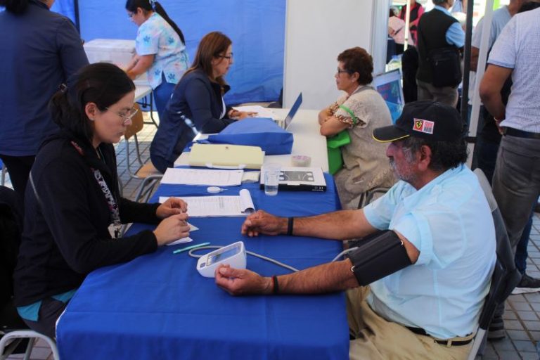 Con éxito se realizó la Primera Jornada Informativa y Saludable para personas mayores en Ovalle