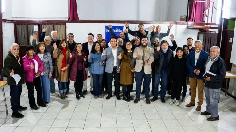 Jonathan Acuña Rojas es proclamado como candidato a alcalde por Ovalle en la DC