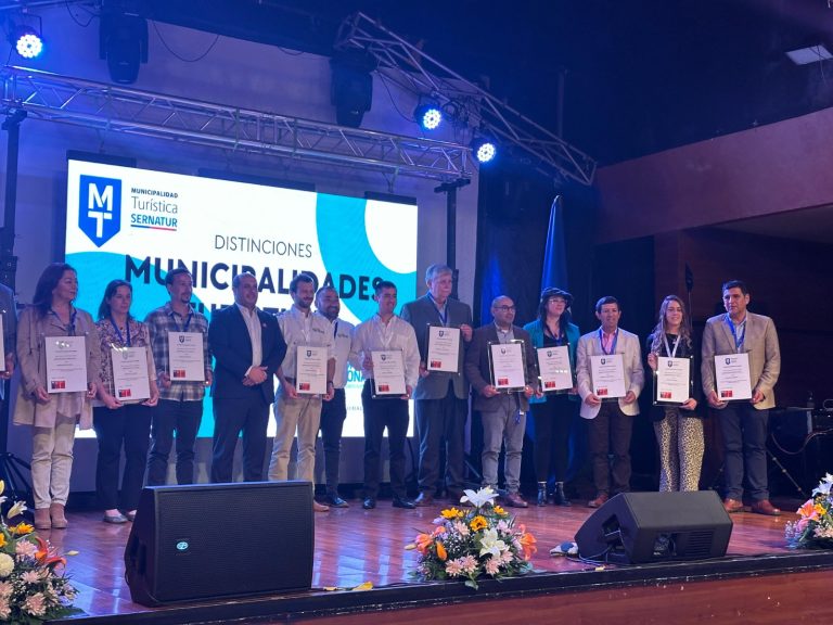 Monte Patria recibe Sello de Distinción Municipio Turístico por destacado compromiso en desarrollo del rubro